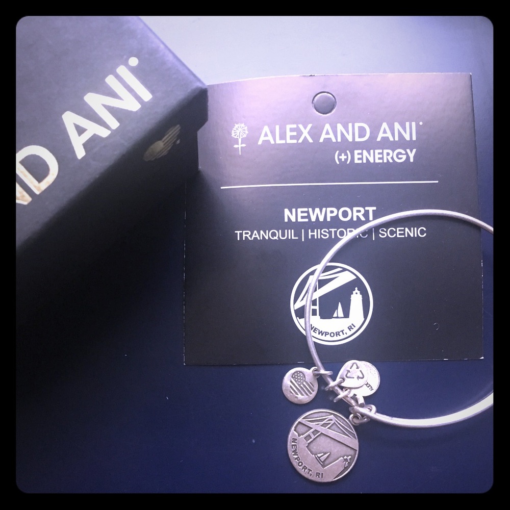 NEW ALEX AND ANI Newport RI Bracelet Bangle